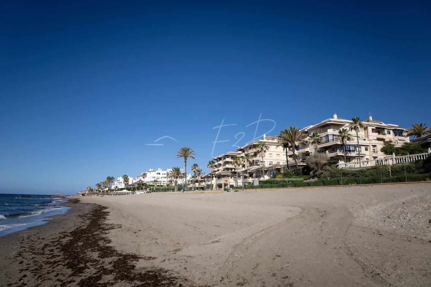 דירות Sitio de Calahonda Enjoy2Rent Lubina Del Sol Mijas מראה חיצוני תמונה